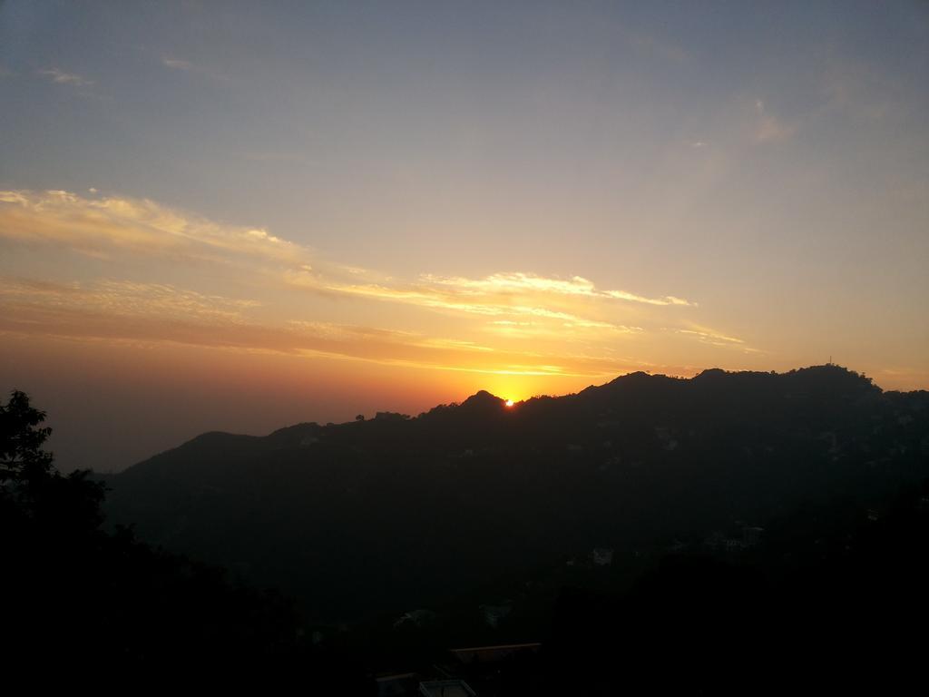 Valley View Hotel Mussoorie Eksteriør billede